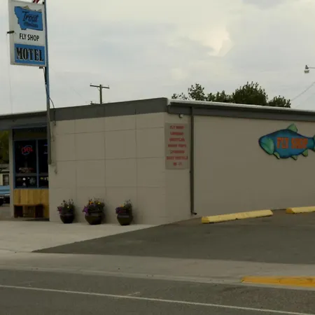 Trout Montana Motel